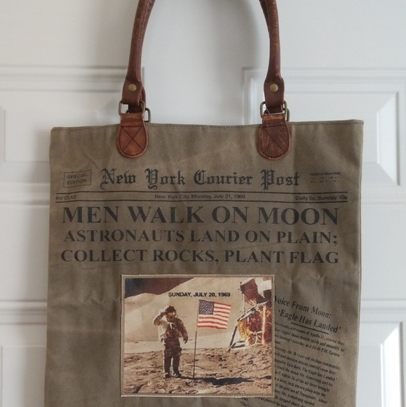 NWOT Canvas Unisex Artsy Shopper Tote Bag 16"-14" - Picture 3 of 14